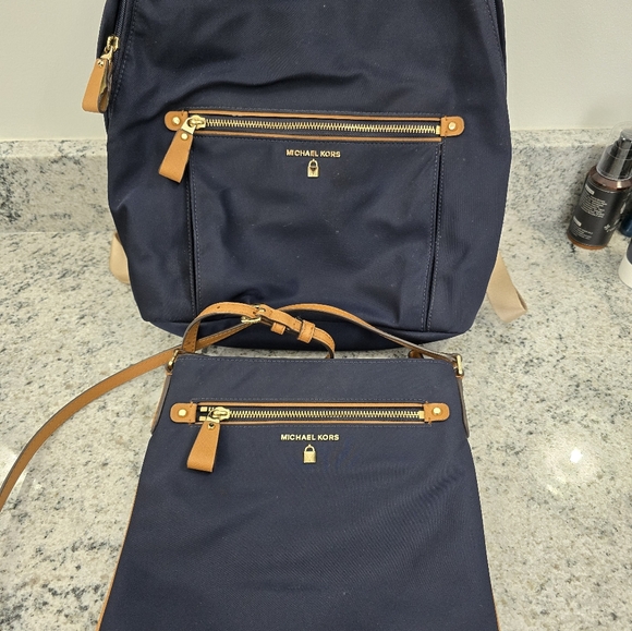 2 for 1 Michael Kors Nylon Backpack and Matching Cross- Body Bag- Navy Blue - Picture 4 of 11